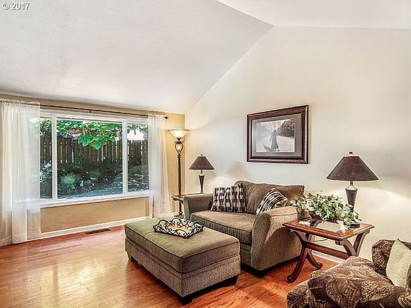 5th image of 11845 SW Schollwood Ct