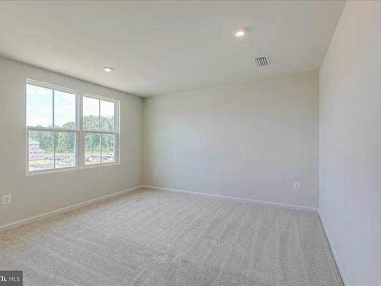 18045 South Village Dr — Photo 30