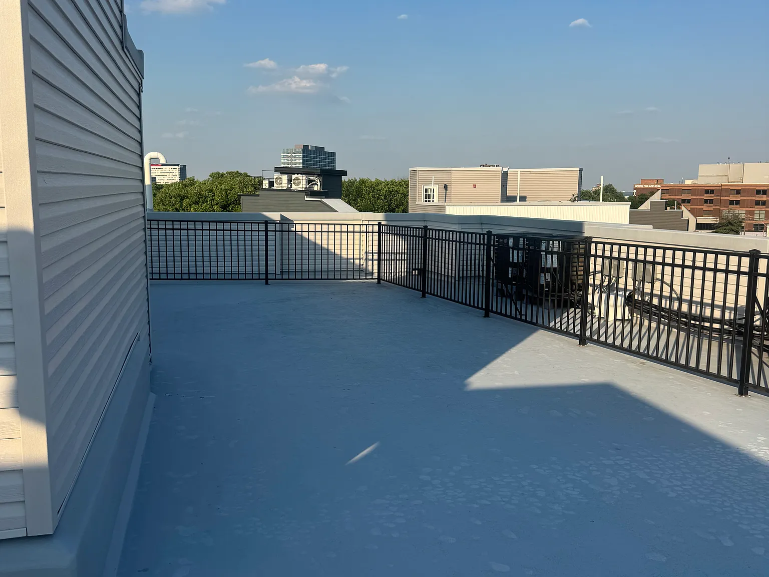 2 bed, $1,700 — Photo 4