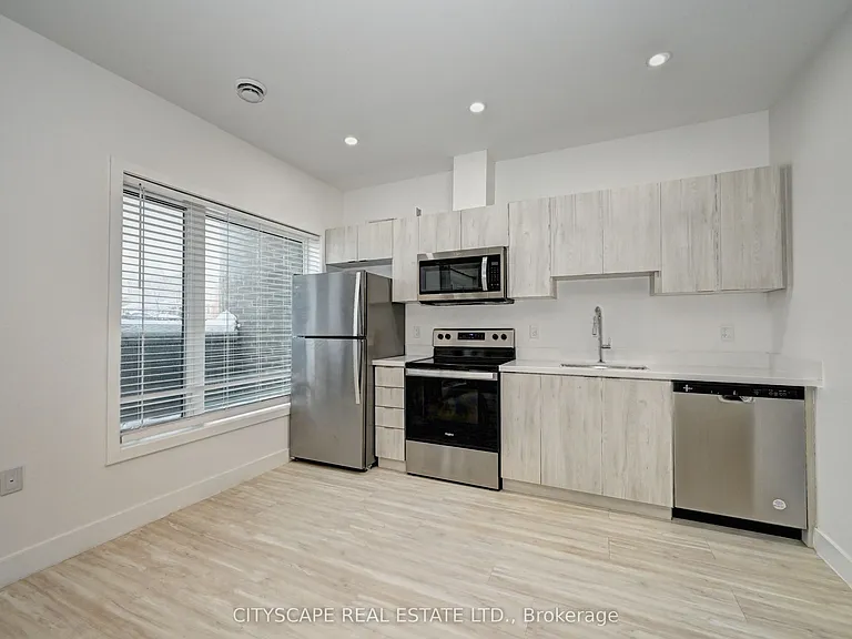 408 Dundas St S #212 — Photo 21