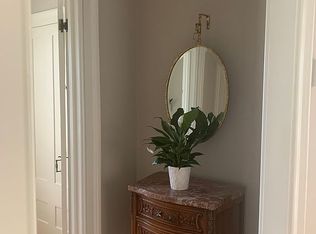 4 School St, Sandwich, MA 02563