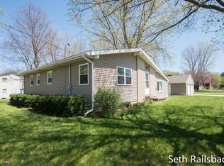 112 Clark St NW, Sparta, MI 49345