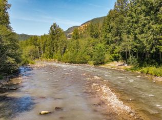 64281 E Brightwood Loop Rd, Brightwood, OR 97011