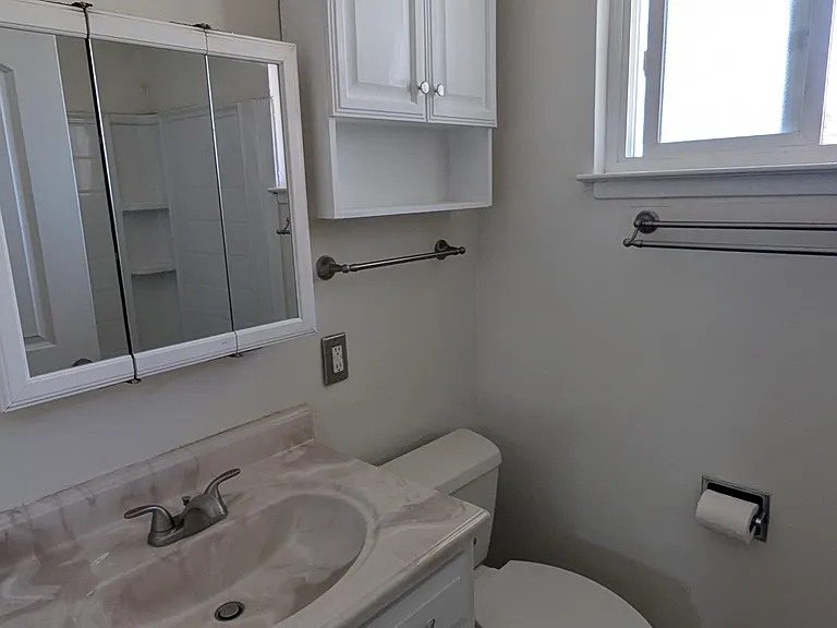 160 Linscheid Dr — Photo 5