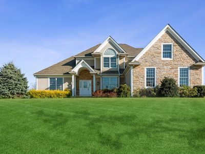 2015 Laurel Trl, Laurel, NY, 11948