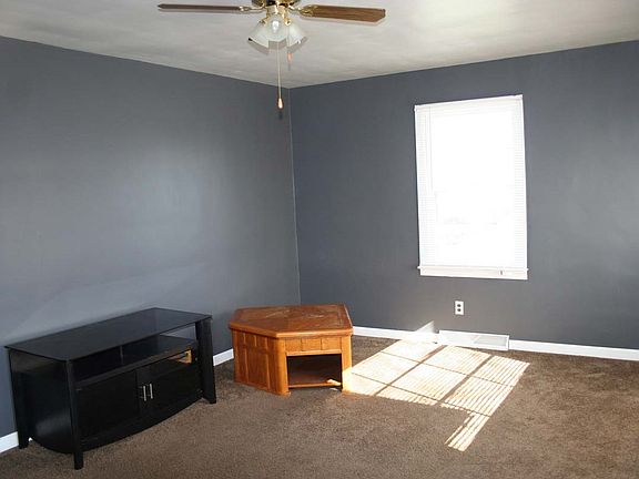 2nd image of 2339 Ohio Ave
