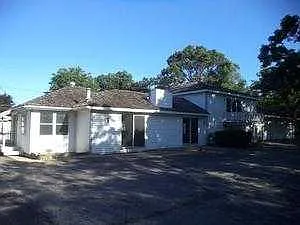 8552 Park St photo 1