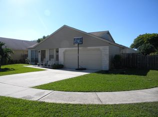 951 SW 133rd Ter, Davie, FL 33325