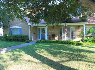 503 Minter St, Uvalde, TX 78801