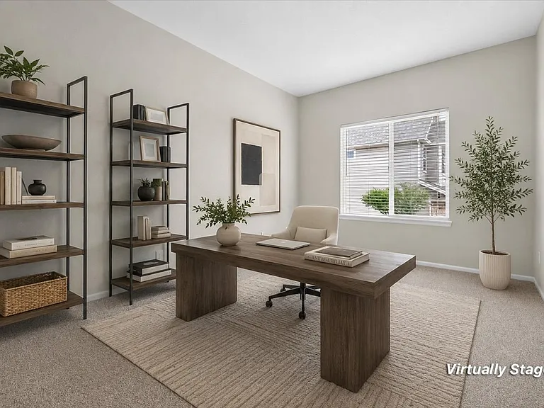 11572 Pine Hill St — Photo 17