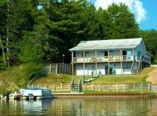 3385 W Branch Dr, Gladwin, MI 48624