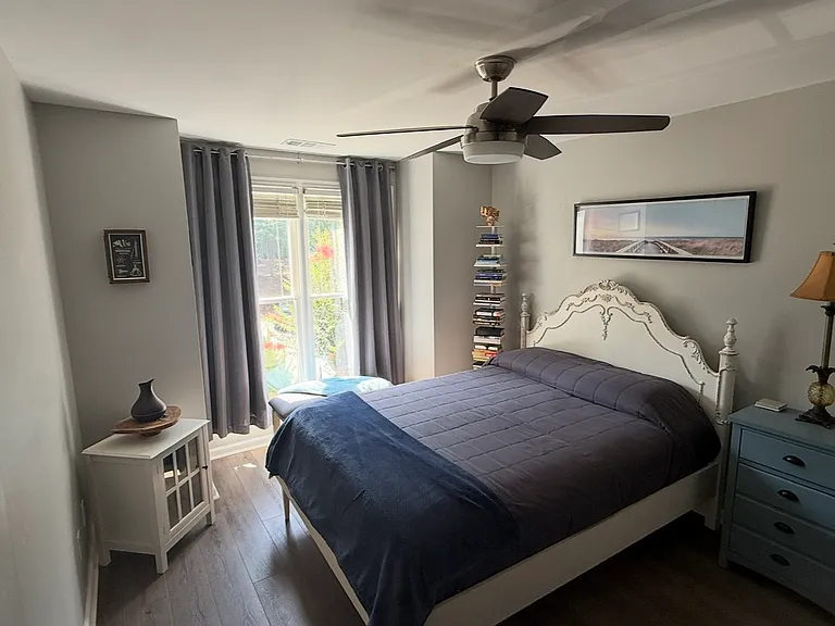 844 Southwest Dr — Photo 15