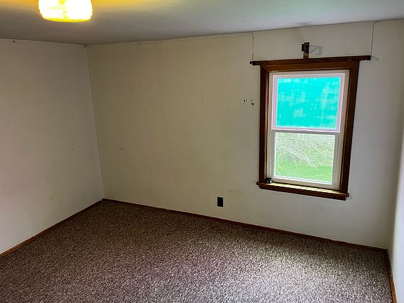 2nd image of 115 2nd St APT A