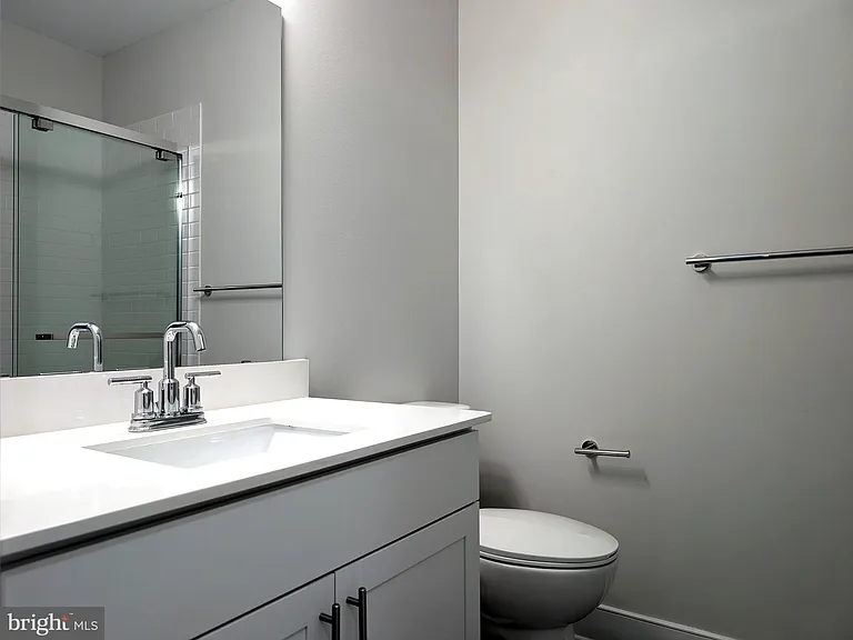 2906 Justin Dr — Photo 13
