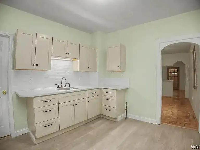 31 Riverside Ave — Photo 18
