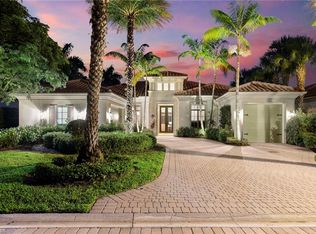 2228 Miramonte Ct, Naples, FL 34105