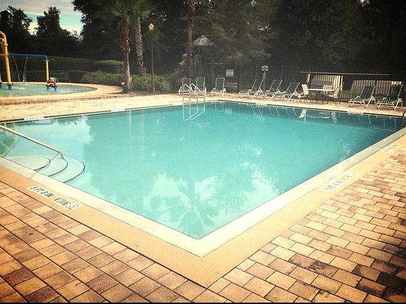 Community pool