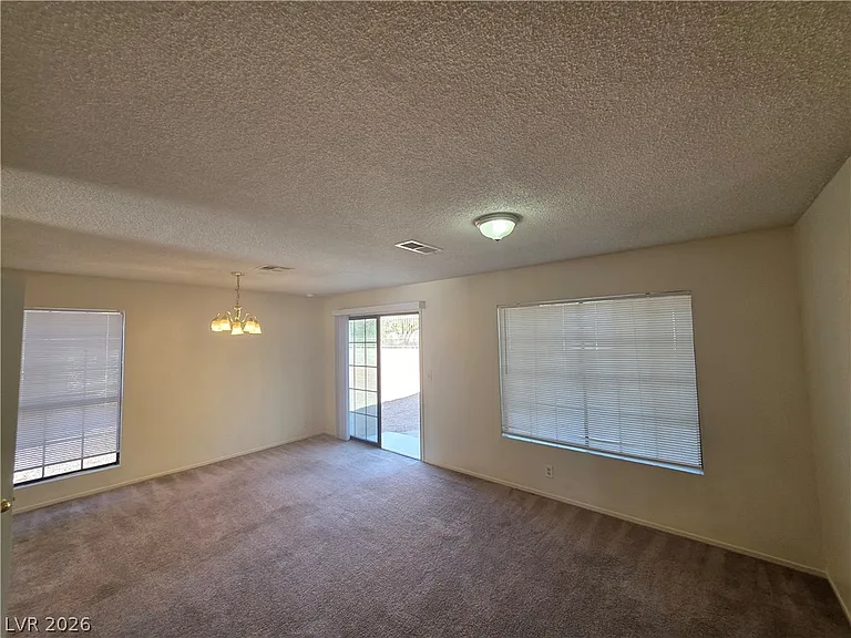 4801 Fiesta Lakes St — Photo 39