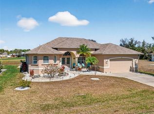 33 Long Meadow Pl, Rotonda West, FL 33947