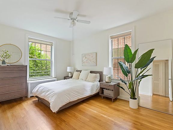 5th image of 37-17 84th St APT 31