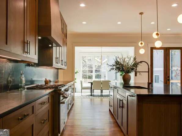 581 Sherwood Rd NE, Atlanta, GA 30324