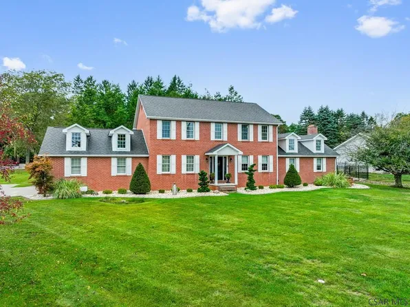 410 Dickinson St, Johnstown, PA 15905