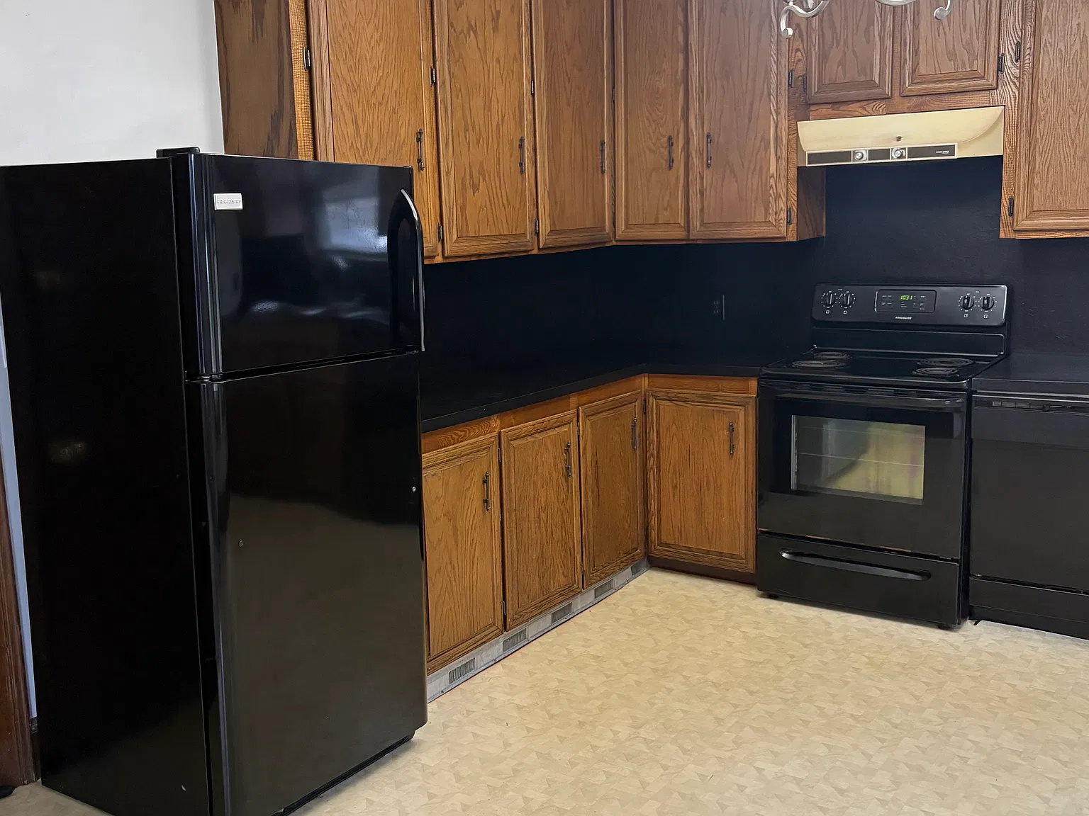1 bed, 550 sqft, $1,600 — Photo 4