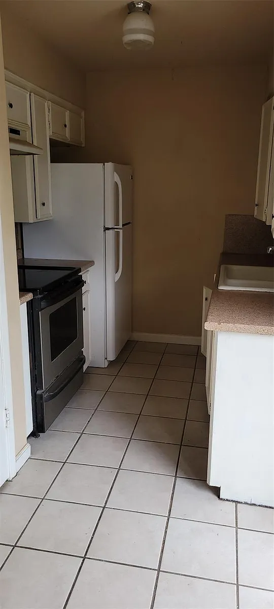 Building Photo - 502 Sammon Dr #1
