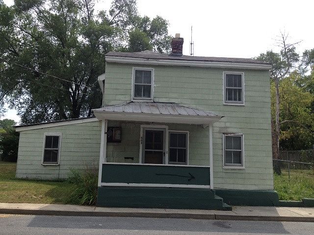1st image of 505 N 3rd St