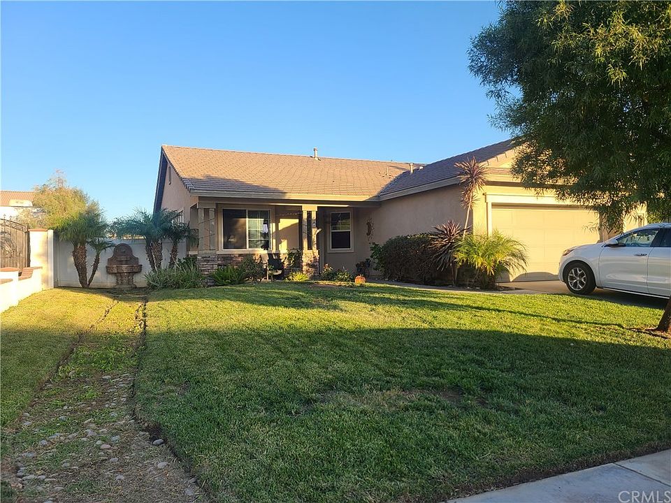 2nd image of 2877 Pinta Ct