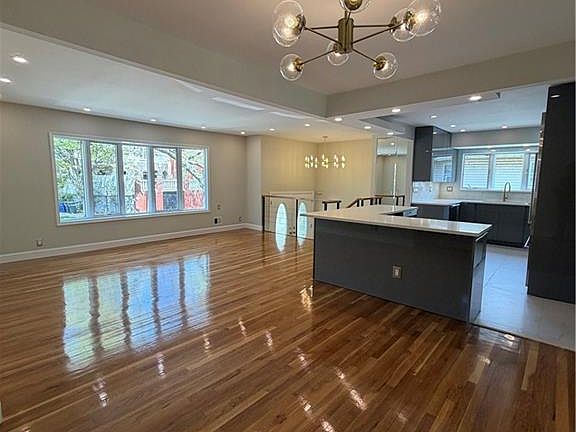 2nd image of 77 Gaylord Dr