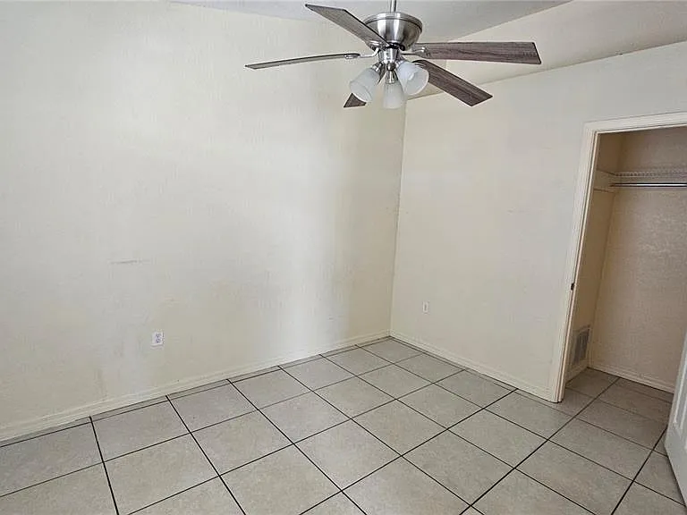 711 Lake Jessie Dr — Photo 10