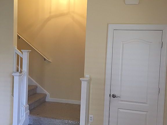 4th image of 1192 Belmeade Dr