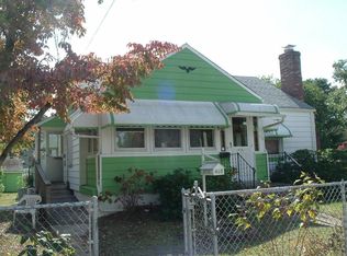 418 Willow St, Lakehurst, NJ 08733