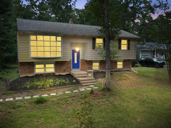 617 Avenue D, Southampton, NJ 08088