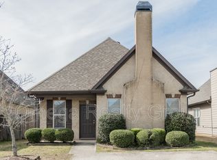 1099 Washington Dr, Moody, AL 35004