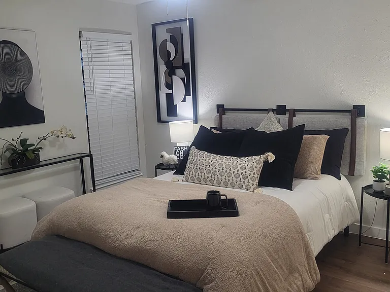 The Alista Apartments — Photo 13