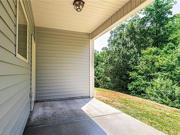3rd image of 4810 Bishop Gate Rd
