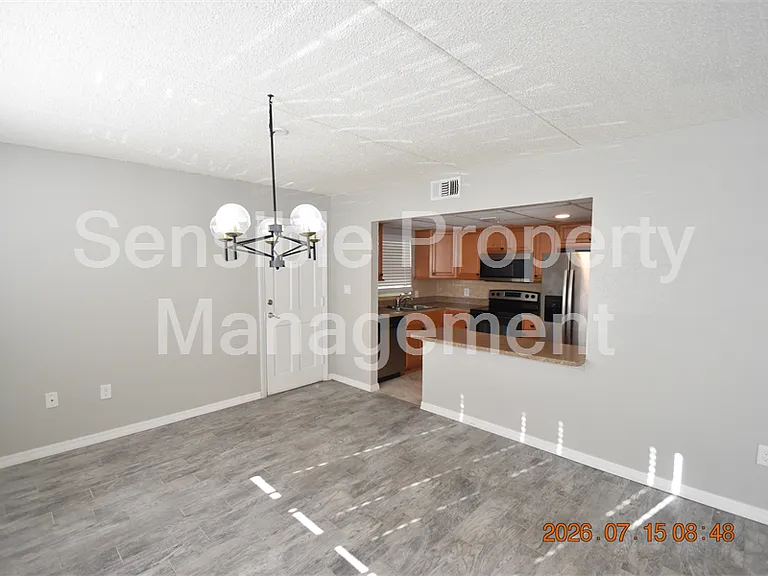306 Danube Ave #1 — Photo 13