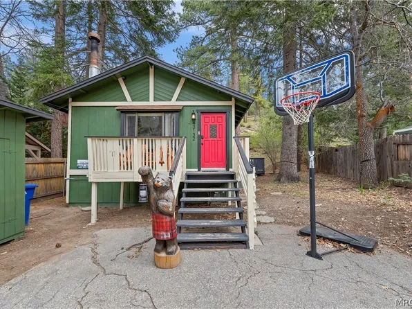 43132 Grizzly Rd, Big Bear Lake, CA 92315