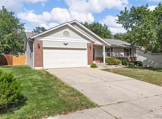 6355 Long Timber Dr, O'Fallon, MO 63368