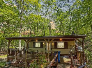 143 Kahkout Mountain Cir, East Stroudsburg, PA 18302