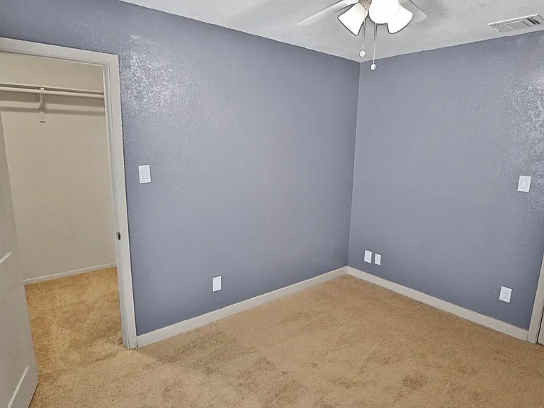4322 Waikiki Dr — Photo 33
