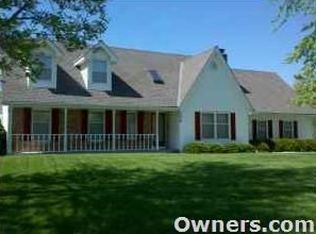 1250 Dartmouth Dr, Liberty, MO 64068