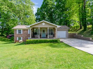3908 NE Kenilworth Ln, Knoxville, TN 37914