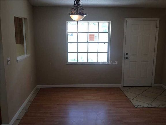3rd image of 2709 Lakewood Ln