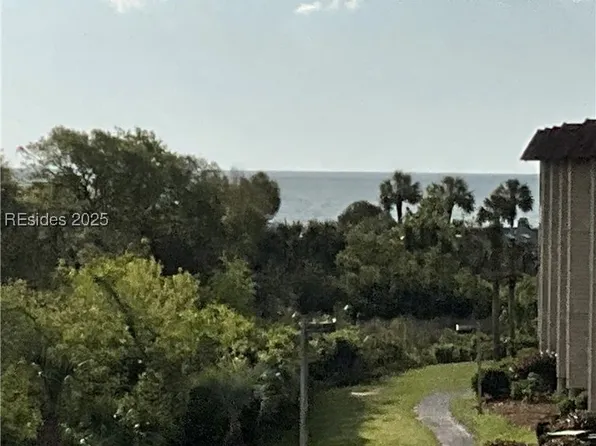 40 Folly Field Rd APT C305, Hilton Head Island, SC 29928