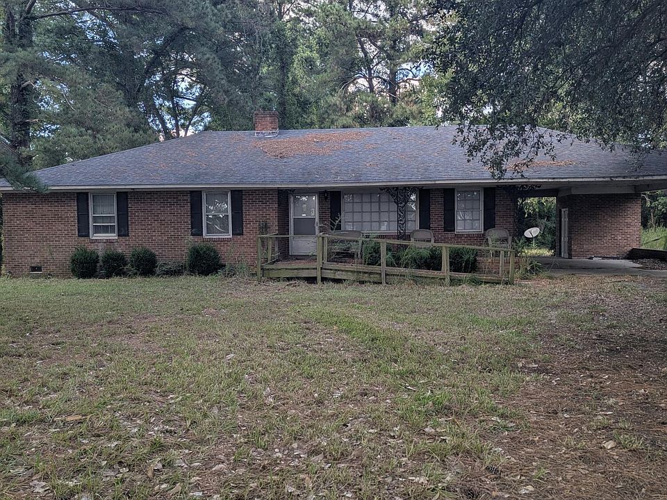 1st image of 821 Warsaw Road