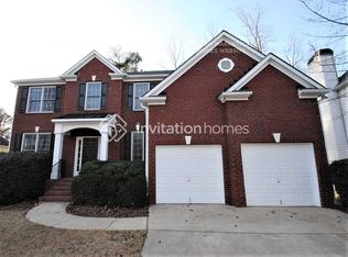 827 Deerfield Ct, Stone Mountain, GA 30087