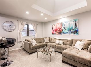 1335 Broadway APT M20, Hewlett, NY 11557